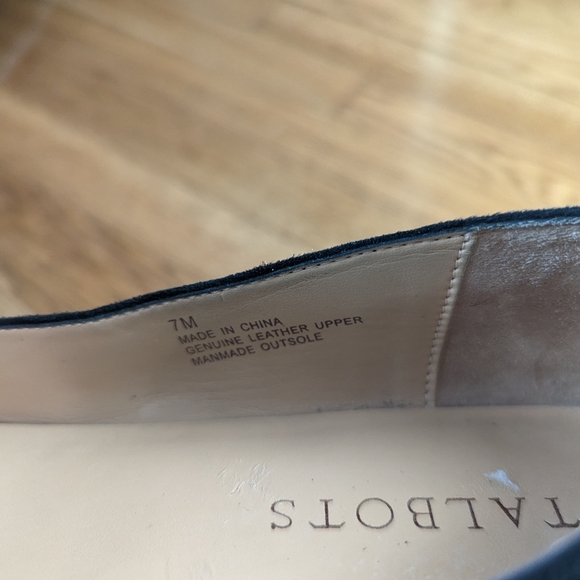 Talbots Black Suede Ballet Flat with Pom pom Size 7M - Picture 4 of 5